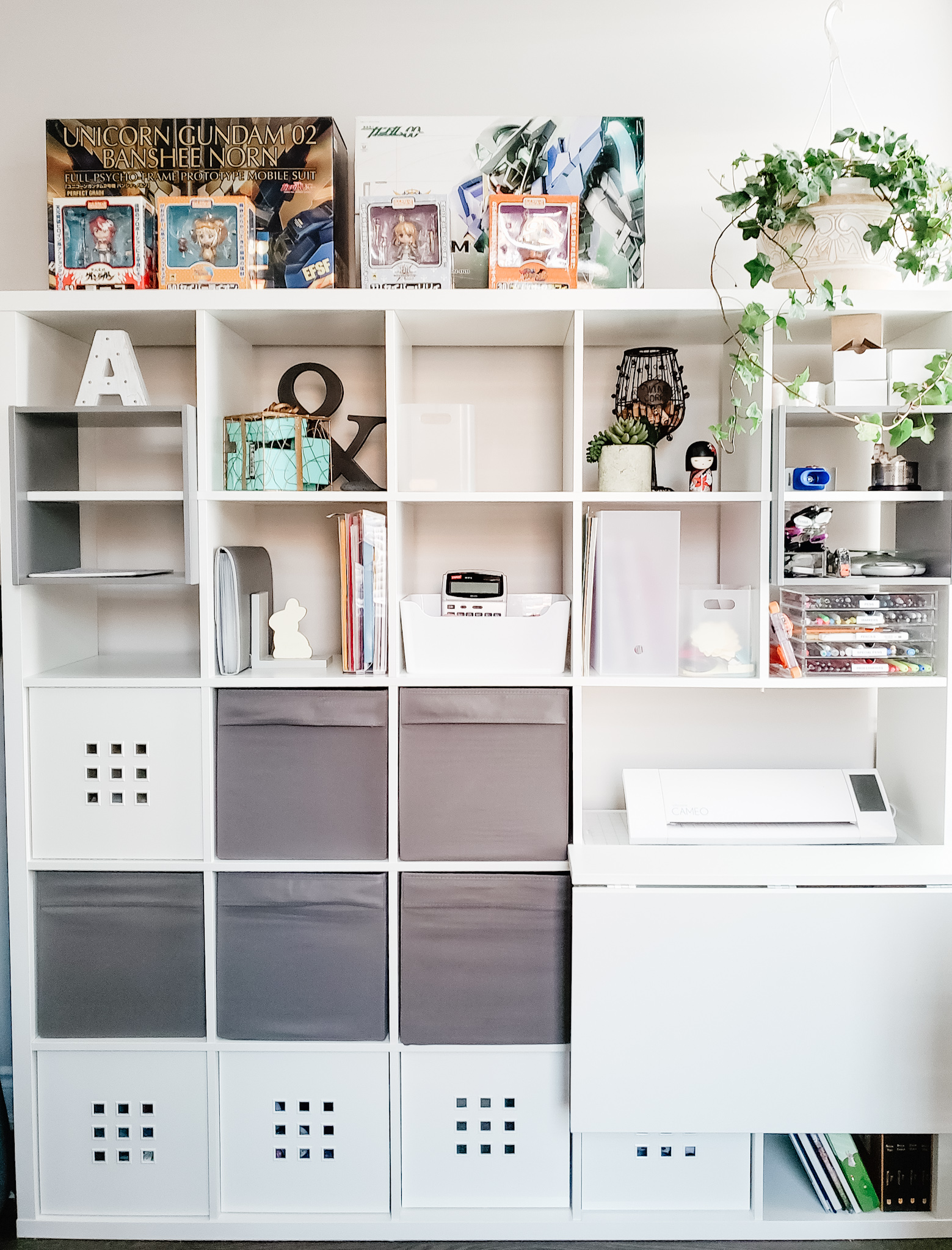 vanity desk dresser